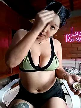 NattyVega from StripChat