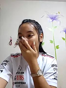Natural_Asian_Girl from StripChat is Freechat