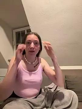 Naturegirl_alina webcams show profile image 