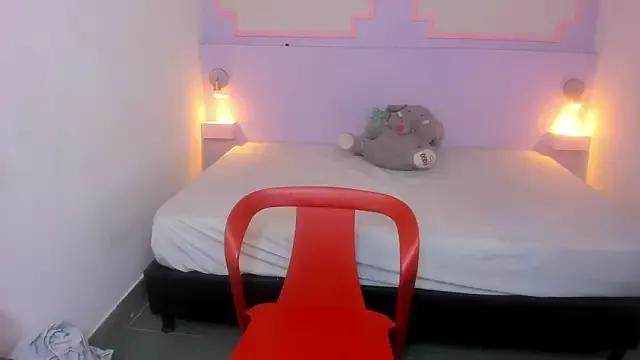 Naty_Kiss23 from StripChat is Freechat