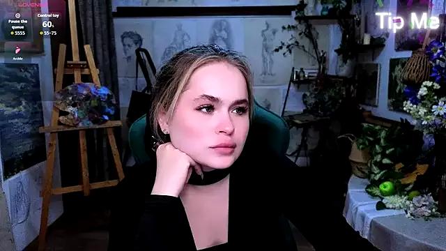 Naughty_msJessi from StripChat is Freechat