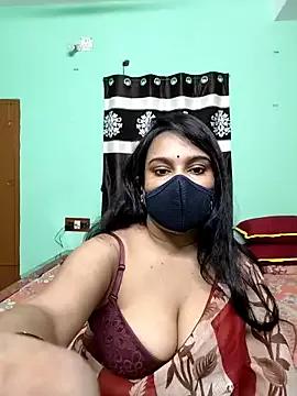 naughty_nataasa from StripChat is Freechat