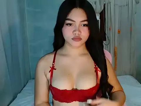 naughtyhothailey from StripChat is Freechat