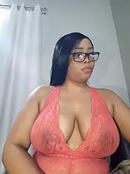 Naughtypinky02 from StripChat is Freechat