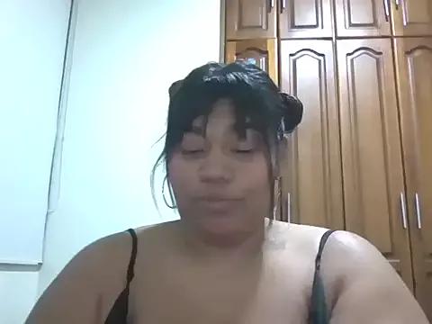 Nayara_Hanni from StripChat