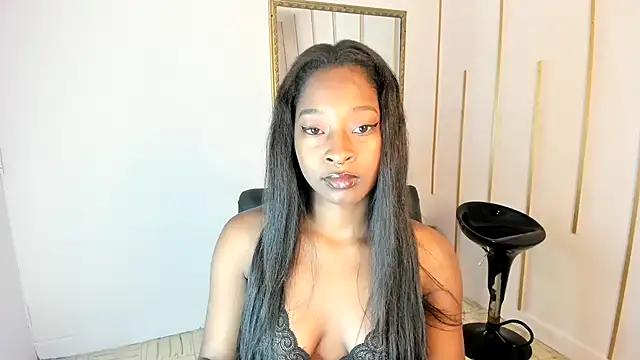 Nayariskaya from StripChat