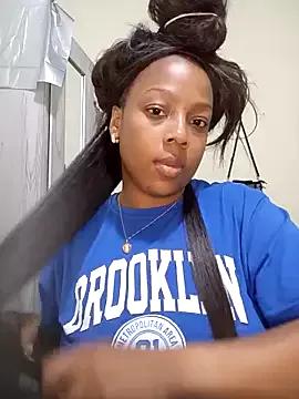 NayraMoon_ from StripChat is Freechat