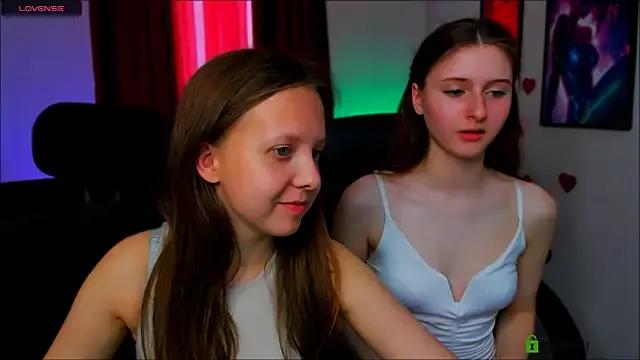 nekky_mouse from StripChat