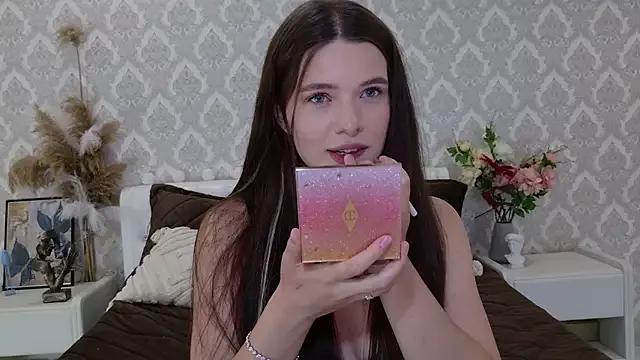 Nellie_Medina from StripChat
