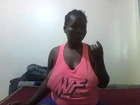 nelly-queen from StripChat