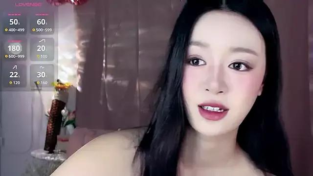 Nelly520 from StripChat