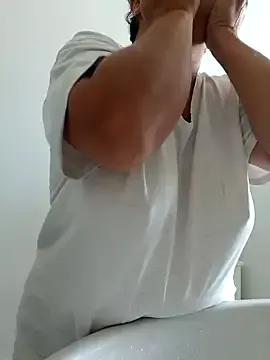 nelly88_xxx from StripChat