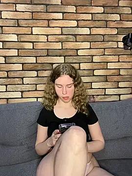nemesidaM from StripChat