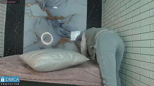nena_cupcake_ from StripChat