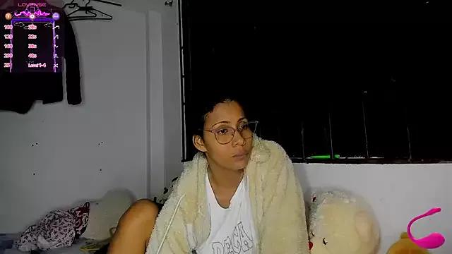 Nenita_Hot_ from StripChat