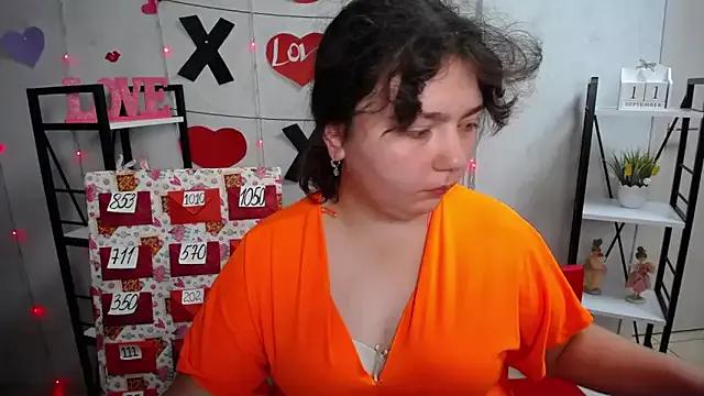 NeonilaLisova from StripChat is Freechat