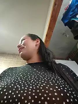 NeredaXxx from StripChat