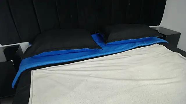 Nessa2905 from StripChat