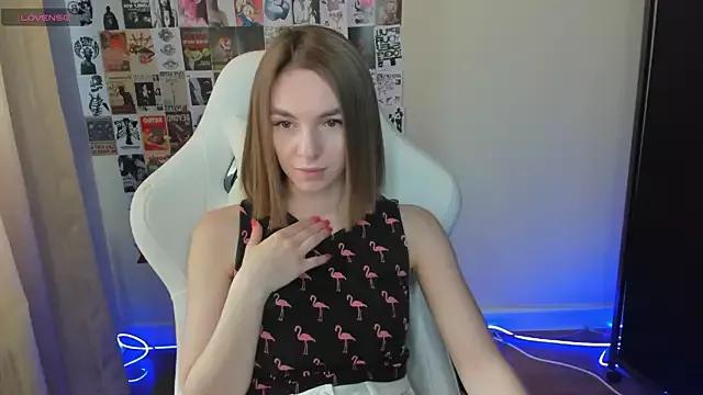 NessaDiazz from StripChat