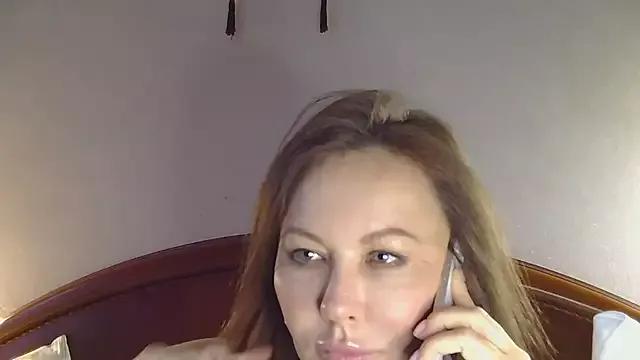 NessaMuti from StripChat is Freechat