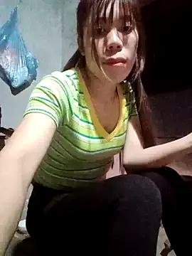 Nhinhi-sexy webcams show profile image 