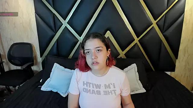 NiaStark_ webcams show profile image 