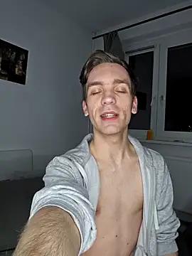 Photos of nickdtr from StripChat is Freechat