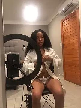 nickycozyxx1909 on StripChat