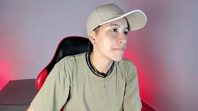 nicocoox from StripChat is Freechat