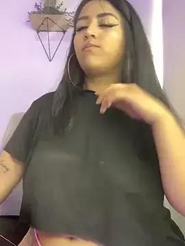 Nicol_18s from StripChat is Freechat