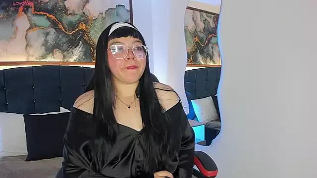 Nicole_Demar from StripChat is Freechat