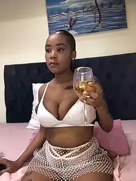 Nicole_Liam_ from StripChat is Freechat