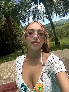 Nicole_Voshkie from StripChat is Freechat