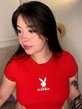 NicoleLeinn from StripChat is Freechat