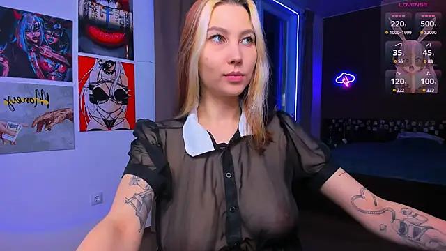 Dirty chat webcam: explore liveshows with versed models, from laying bare to fetishes, in a variety of sexy free adult webcams.