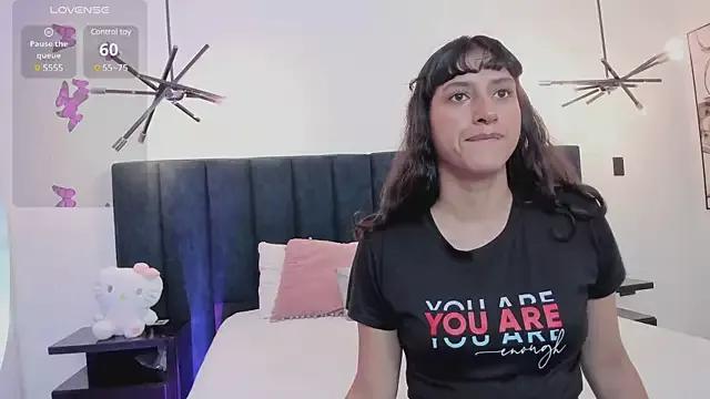 niia7 from StripChat