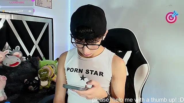 Niico_Cruz from StripChat