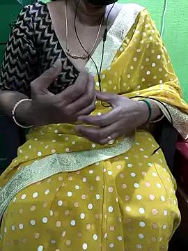 niiveditha from StripChat is Freechat