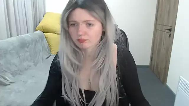 Nika_Snow from StripChat is Freechat