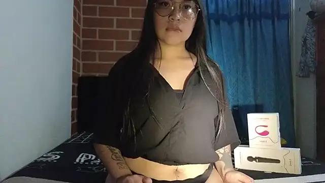 niki_manson from StripChat