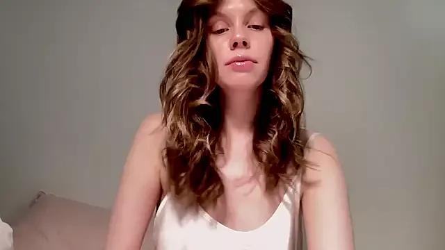 Nikki_Mimimi from StripChat