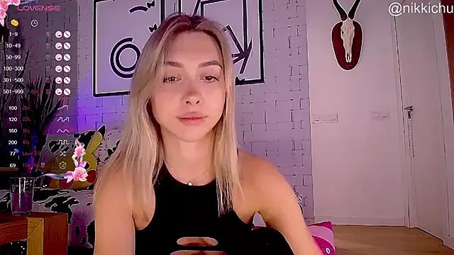 nikkichu from StripChat