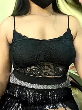 Nikkify from StripChat is Freechat