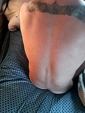 NikkiNFellyy from StripChat