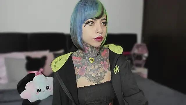 NikkiRamone from StripChat