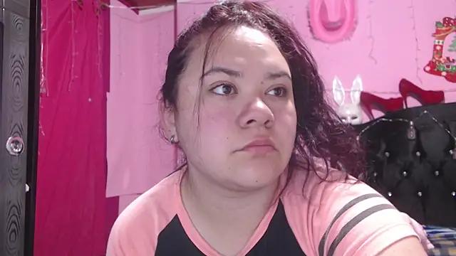 NikkiRous_ from StripChat