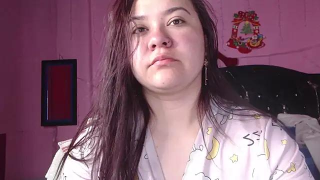 NikkiRous_ from StripChat