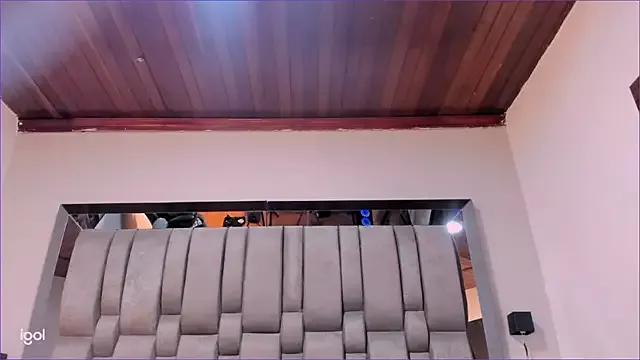 NikkySmiith from StripChat