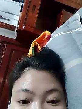 Niknik33015 from StripChat