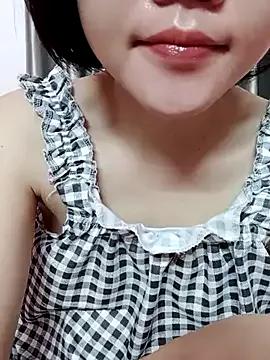 Niknik33015 webcams show profile image 